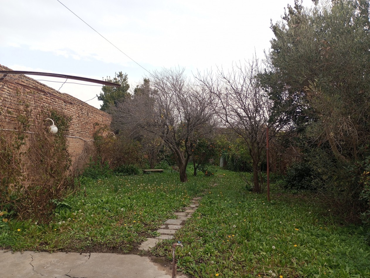 Casa 2 hab Liniers al 500