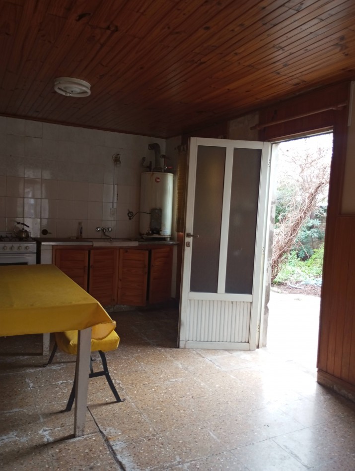 Casa 2 hab Liniers al 500