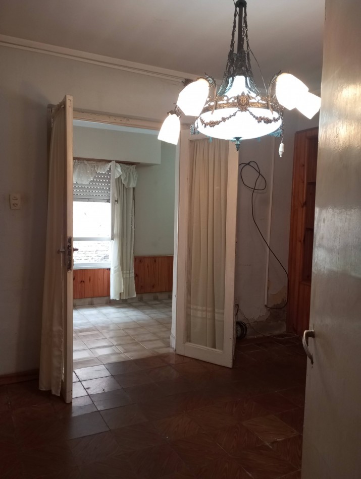 Casa 2 hab Liniers al 500